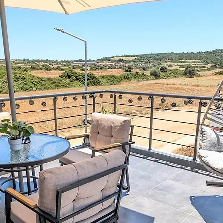 Apartman Private In A Evens Mini With Terrace & Garden In Dipkarpaz