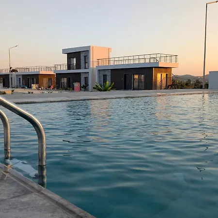 Apartman Private In A Evens Mini With Terrace & Garden In Dipkarpaz