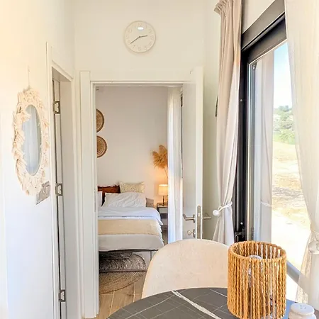 Private In A Evens Mini With Terrace & Garden In Dipkarpaz Apartman *